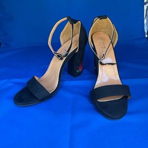 Gorgeous Black Rose Heel Sandals